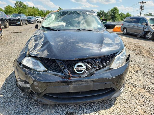  NISSAN ROGUE 2018 Czarny
