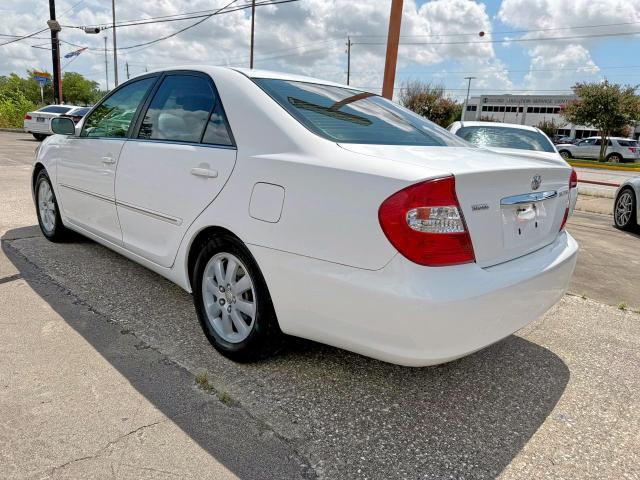 2002 TOYOTA CAMRY LE  