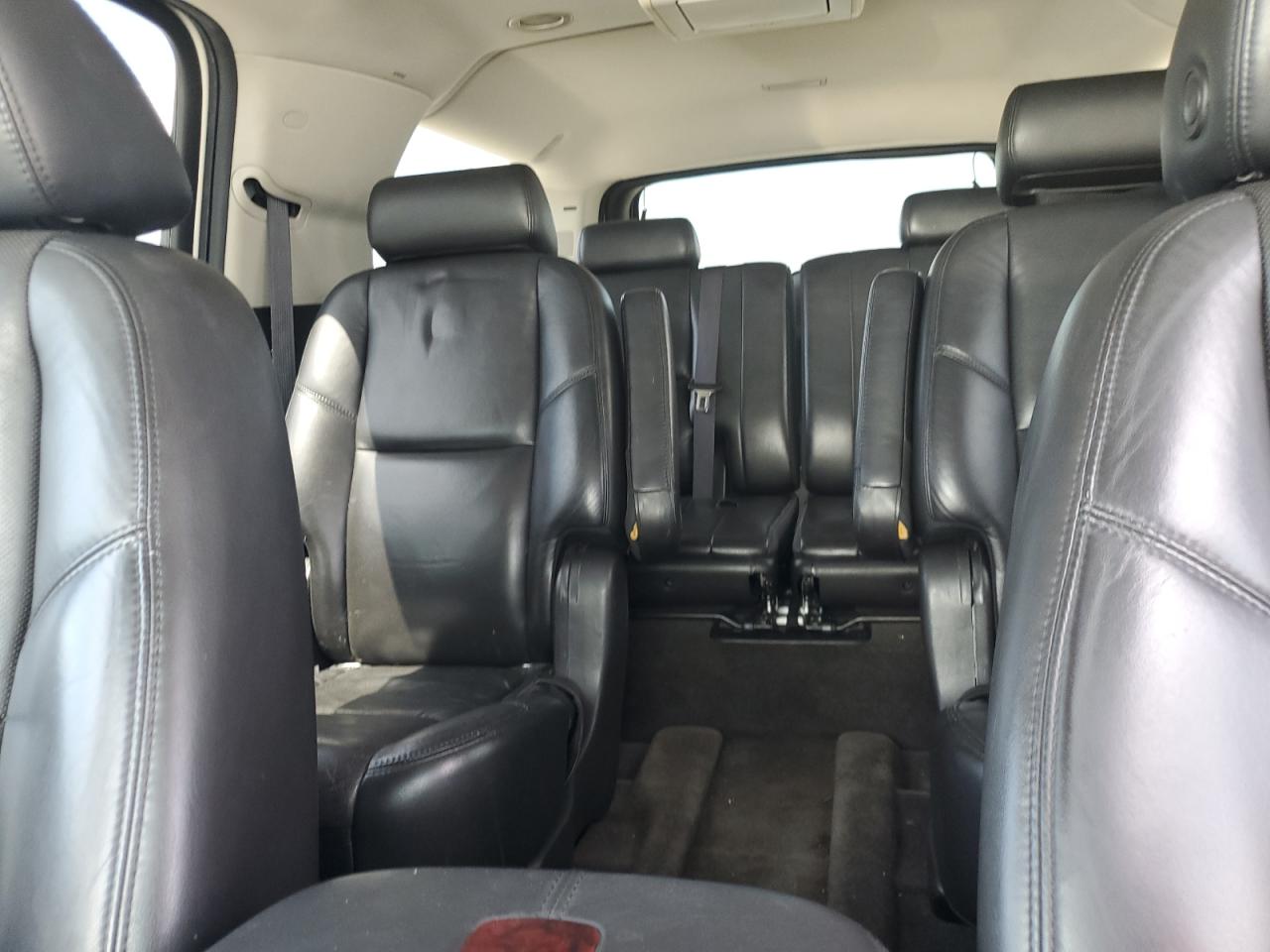 2008 Cadillac Escalade Esv VIN: 1GYFC66828R217570 Lot: 65199665