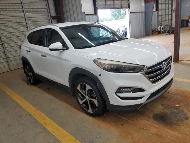 Паркетники HYUNDAI TUCSON 2016 Белы