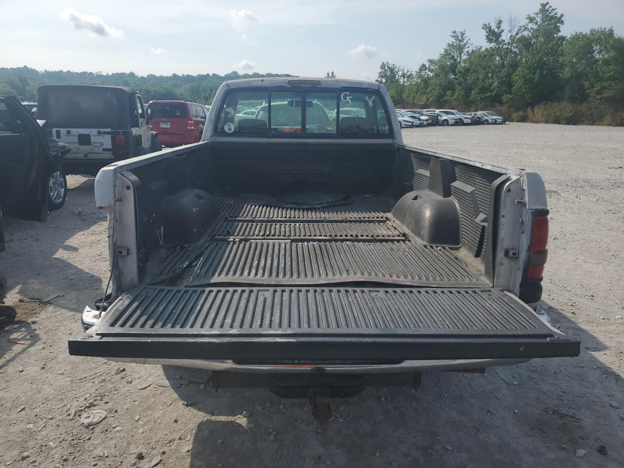 1994 Dodge Ram 1500 VIN: 1B7HC16ZXRS678150 Lot: 66314595