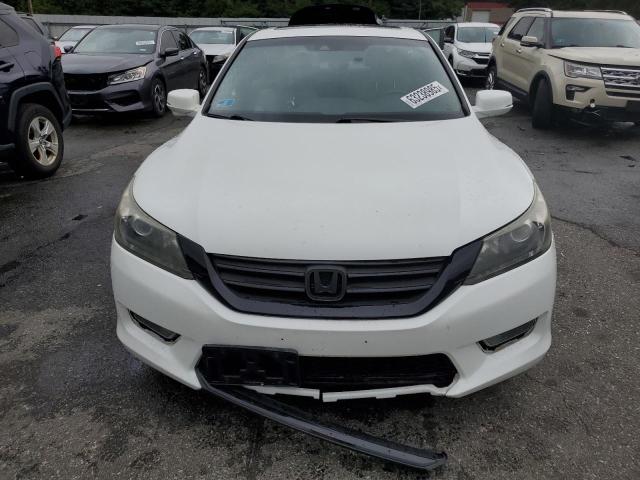 Sedans HONDA ACCORD 2013 Biały