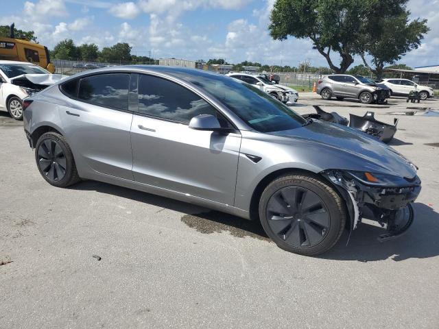  TESLA MODEL 3 2024 Szary
