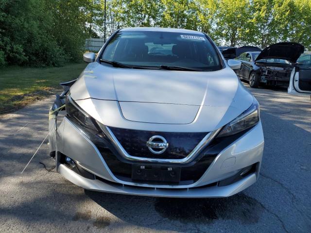  NISSAN LEAF 2018 Silver