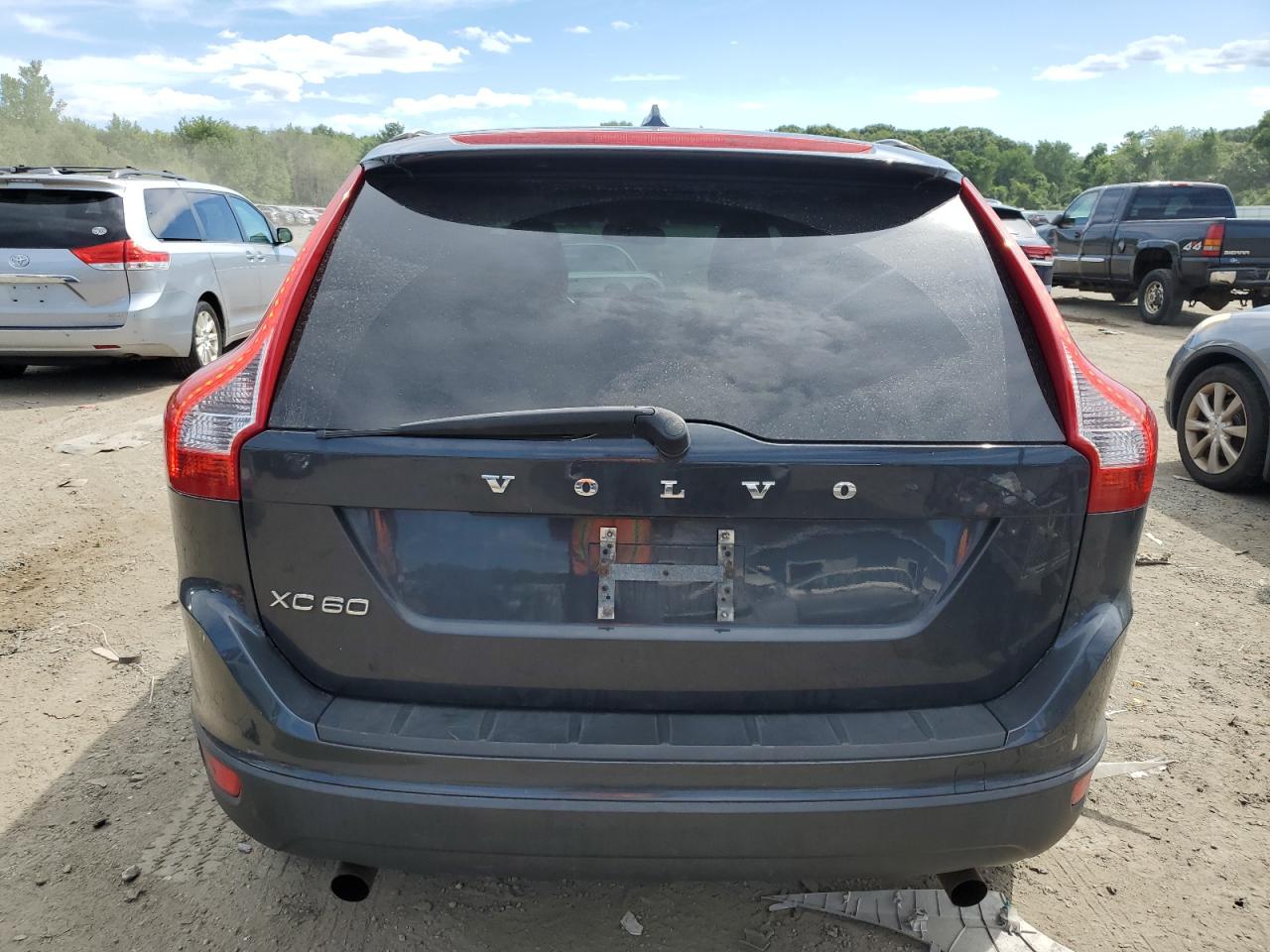 2011 Volvo Xc60 3.2 VIN: YV4940DL7B2139689 Lot: 65884855