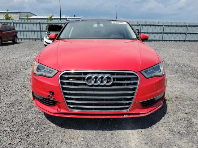 Sedans AUDI A3 2015 Czerwony