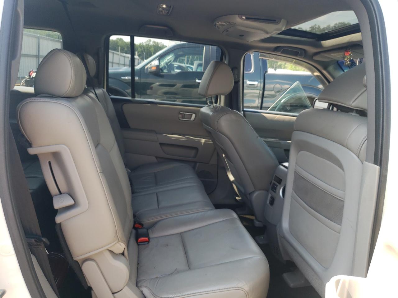 2011 Honda Pilot Exl VIN: 5FNYF4H55BB070509 Lot: 64093725