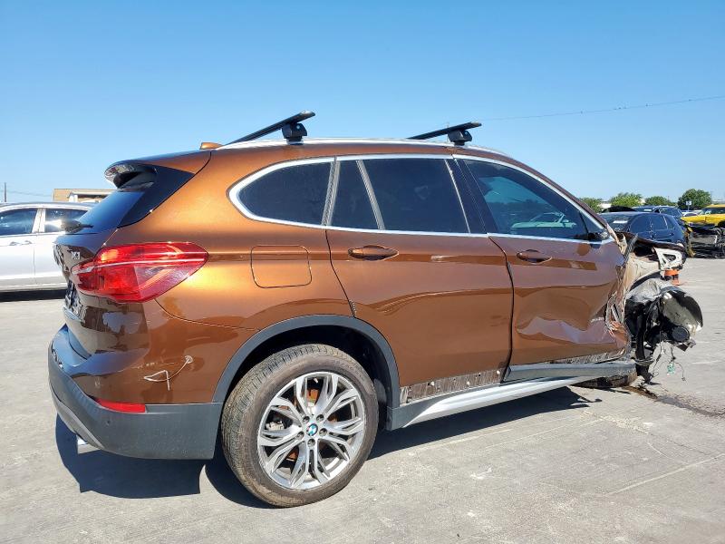 Parquets BMW X1 2016 Gold