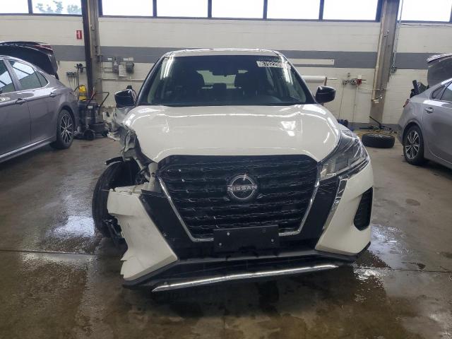  NISSAN KICKS 2024 Biały