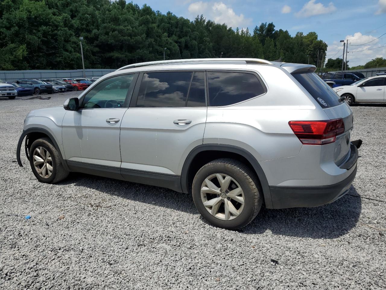 2018 Volkswagen Atlas Se VIN: 1V2KR2CA2JC545355 Lot: 62393765