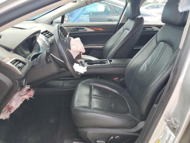 Седани LINCOLN MKZ 2014 Сріблястий