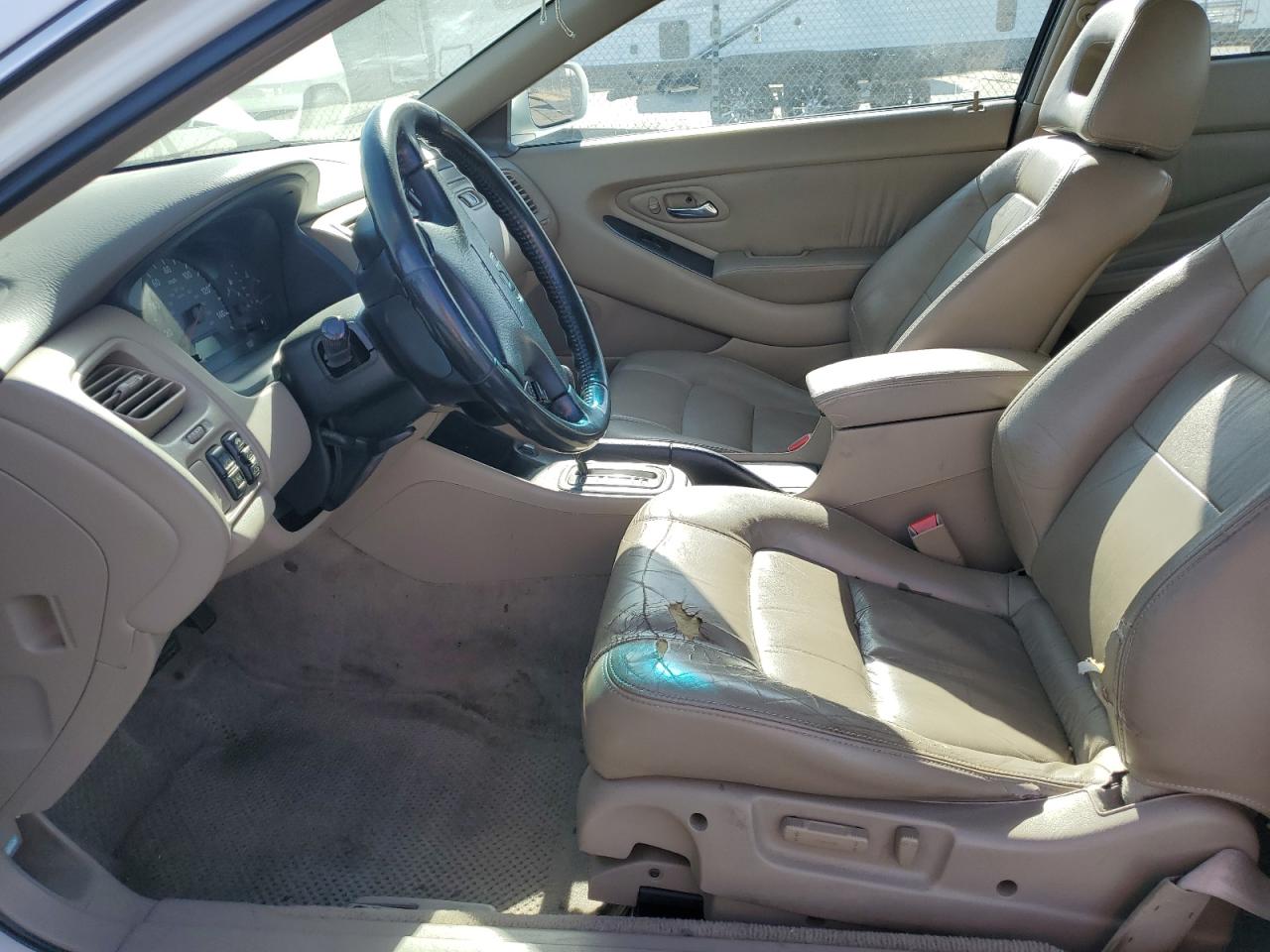 2001 Honda Accord Ex VIN: 1HGCG22591A024517 Lot: 62899885