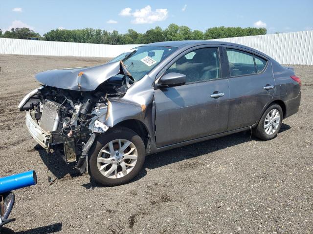  NISSAN VERSA 2019 Gray