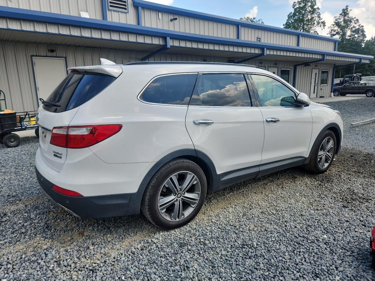 2016 Hyundai Santa Fe Se Ultimate VIN: KM8SRDHF0GU152616 Lot: 64483935