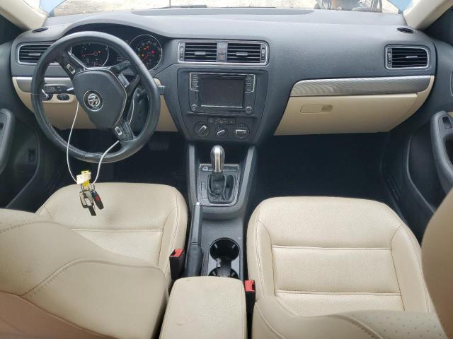  VOLKSWAGEN JETTA 2018 Granatowy