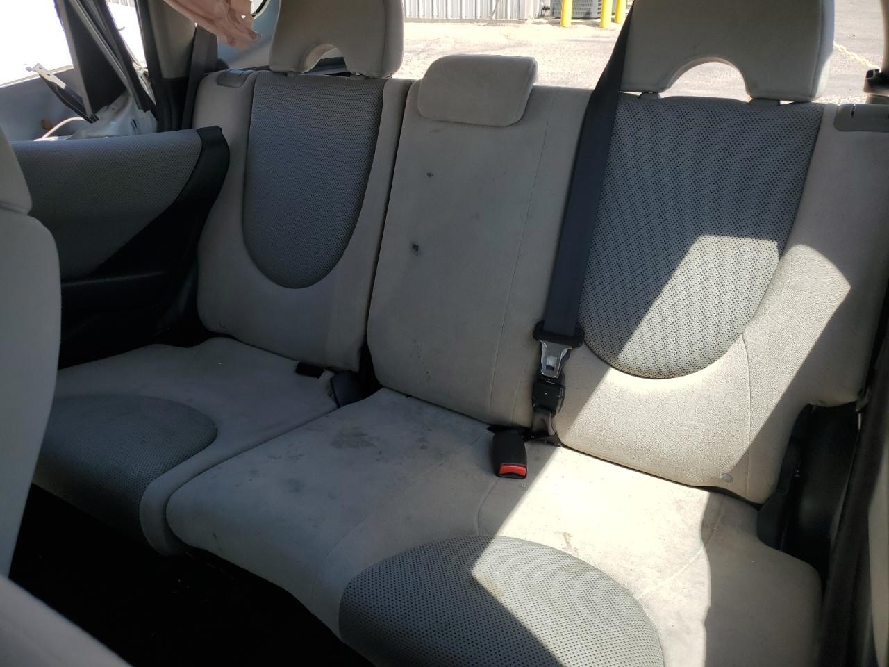 2007 Honda Fit S VIN: JHMGD38687S009877 Lot: 64985315
