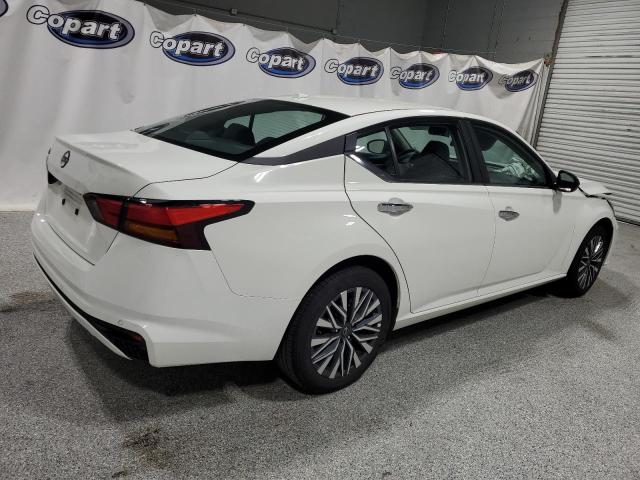  NISSAN ALTIMA 2025 Белы