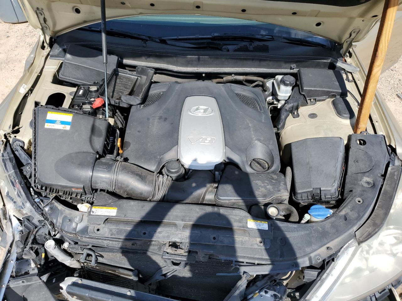2010 Hyundai Genesis 4.6L VIN: KMHGC4DF5AU110947 Lot: 63493785