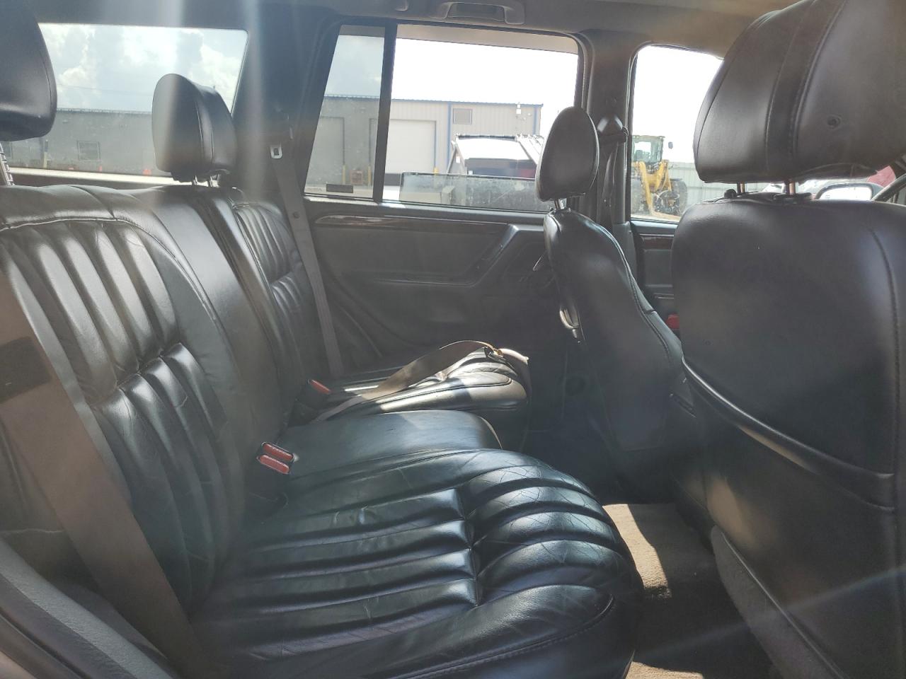 2000 Jeep Grand Cherokee Limited VIN: 1J4GW58N8YC247894 Lot: 65372325