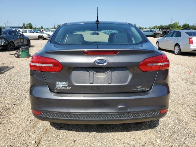 Sedans FORD FOCUS 2015 Gray