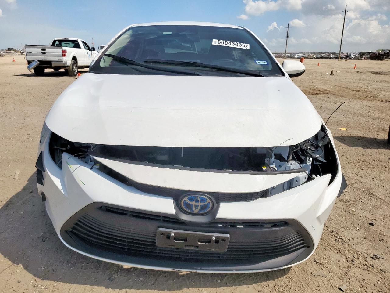 jtdbcmfe8r3056015 JTDBCMFE8R3056015 2024 Toyota Corolla Le