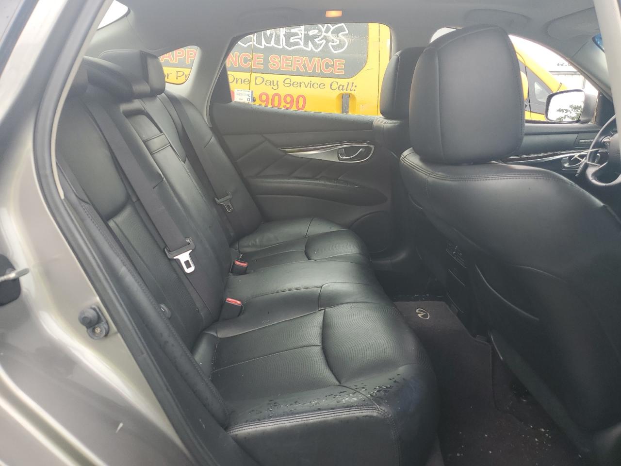 2011 Infiniti M37 X VIN: JN1BY1AR1BM374622 Lot: 63737125