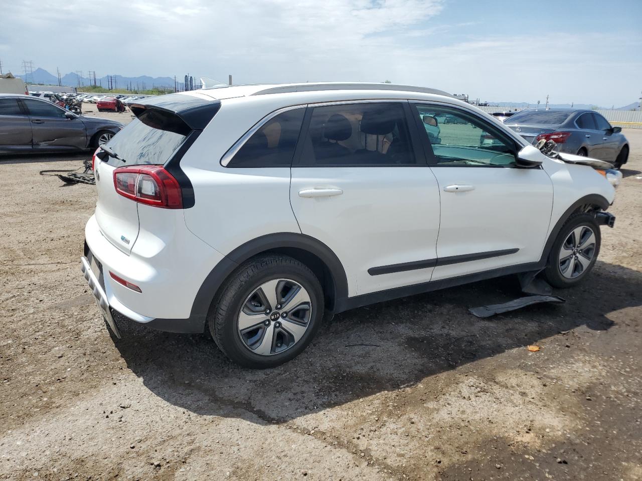 2018 Kia Niro Fe VIN: KNDCB3LC9J5152071 Lot: 65286015