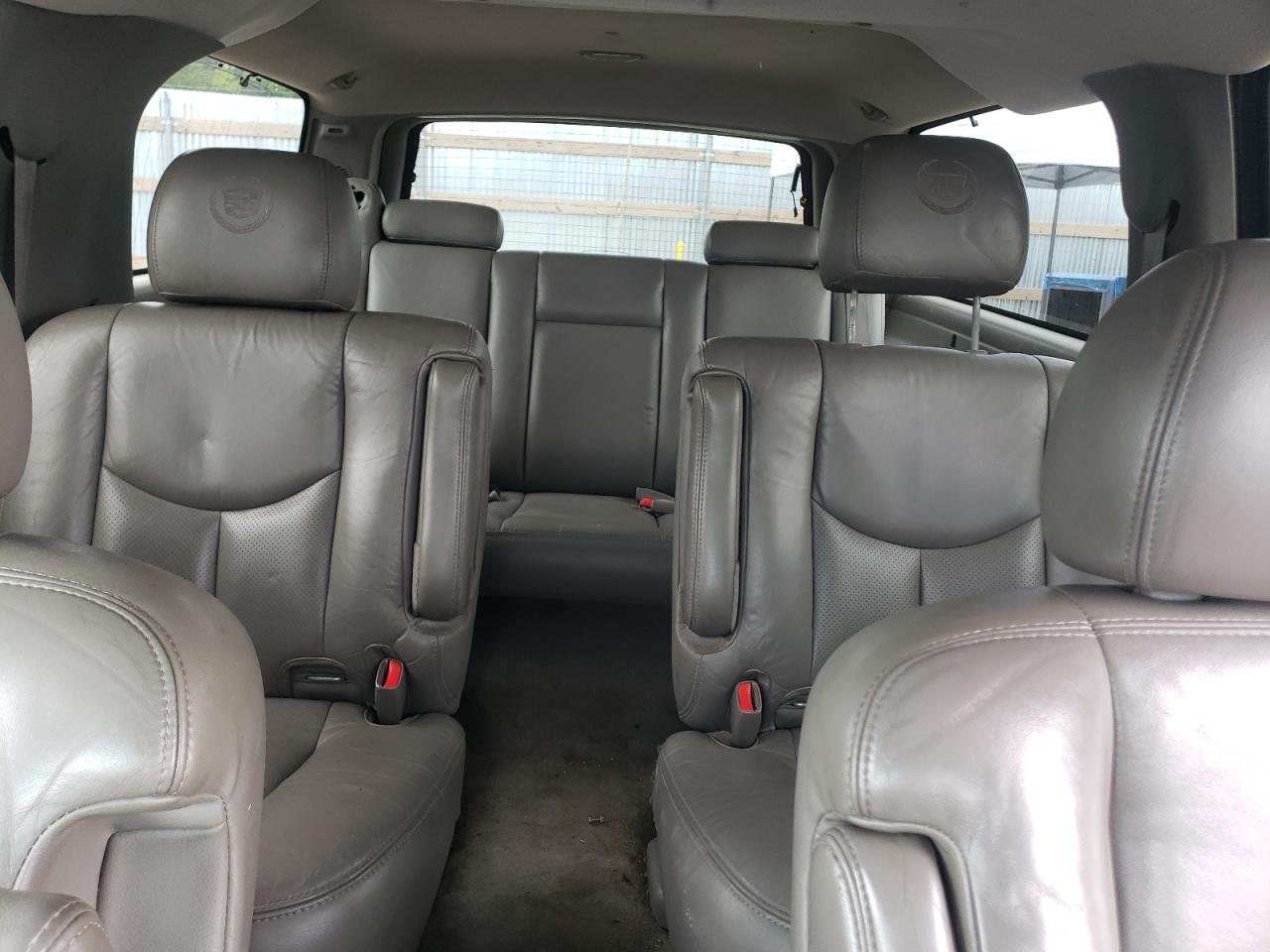 2004 Cadillac Escalade Esv VIN: 3GYFK66N54G126988 Lot: 64880905