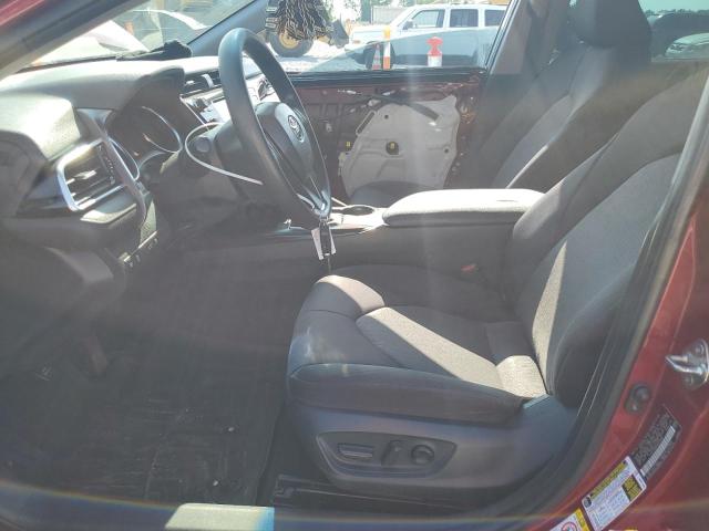  TOYOTA CAMRY 2018 Czerwony