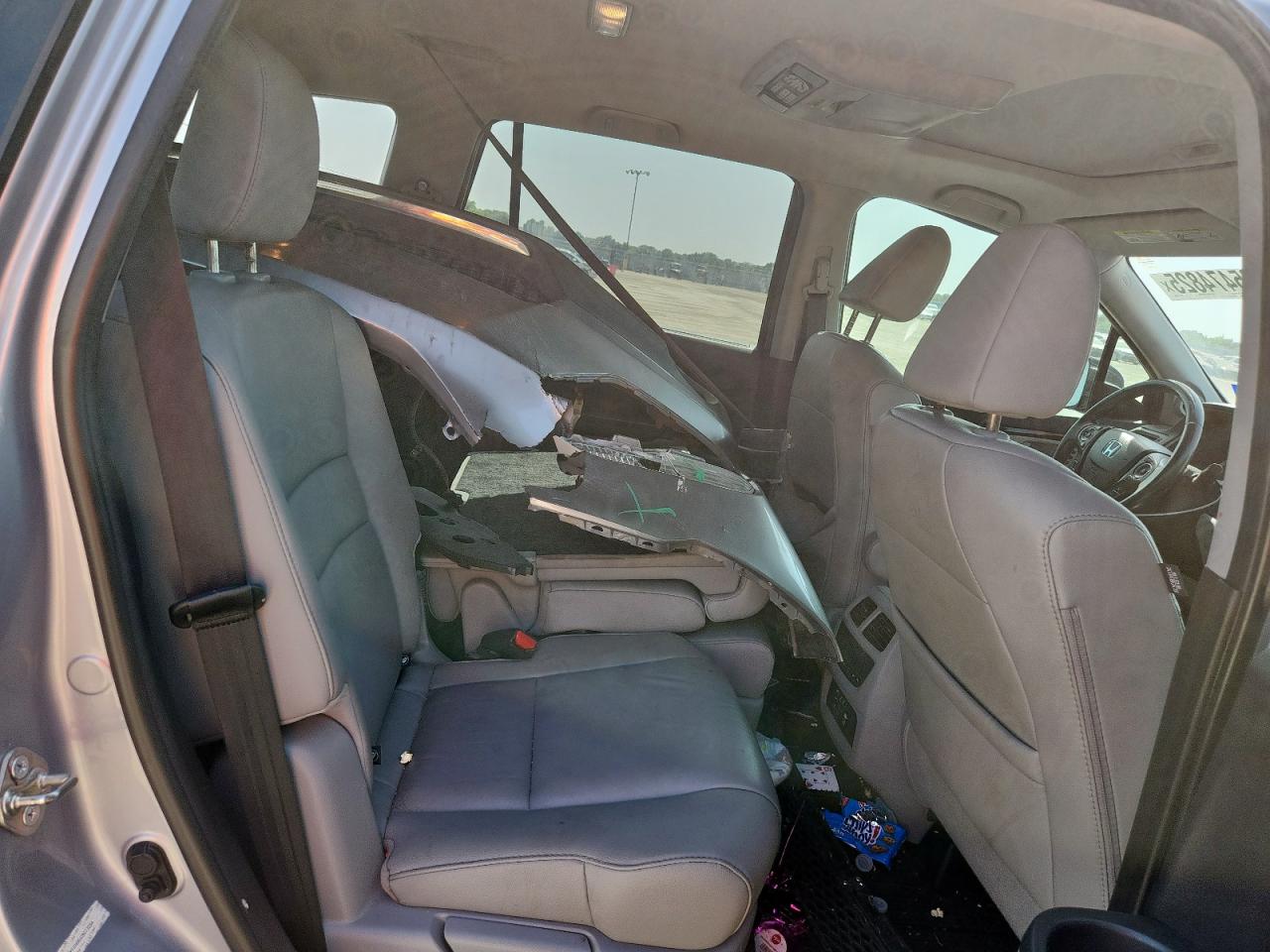 2016 Honda Pilot Touring VIN: 5FNYF6H96GB073294 Lot: 65474825