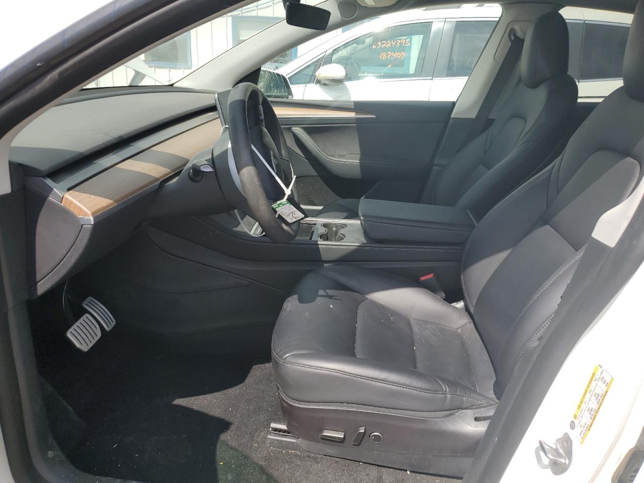 2022 Tesla Model Y VIN: 7SAYGDEF3NF554700 Lot: 63383935