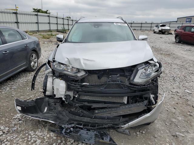  NISSAN ROGUE 2020 Srebrny