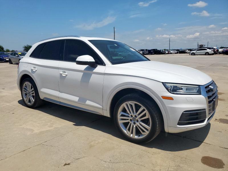  AUDI Q5 2018 Белы