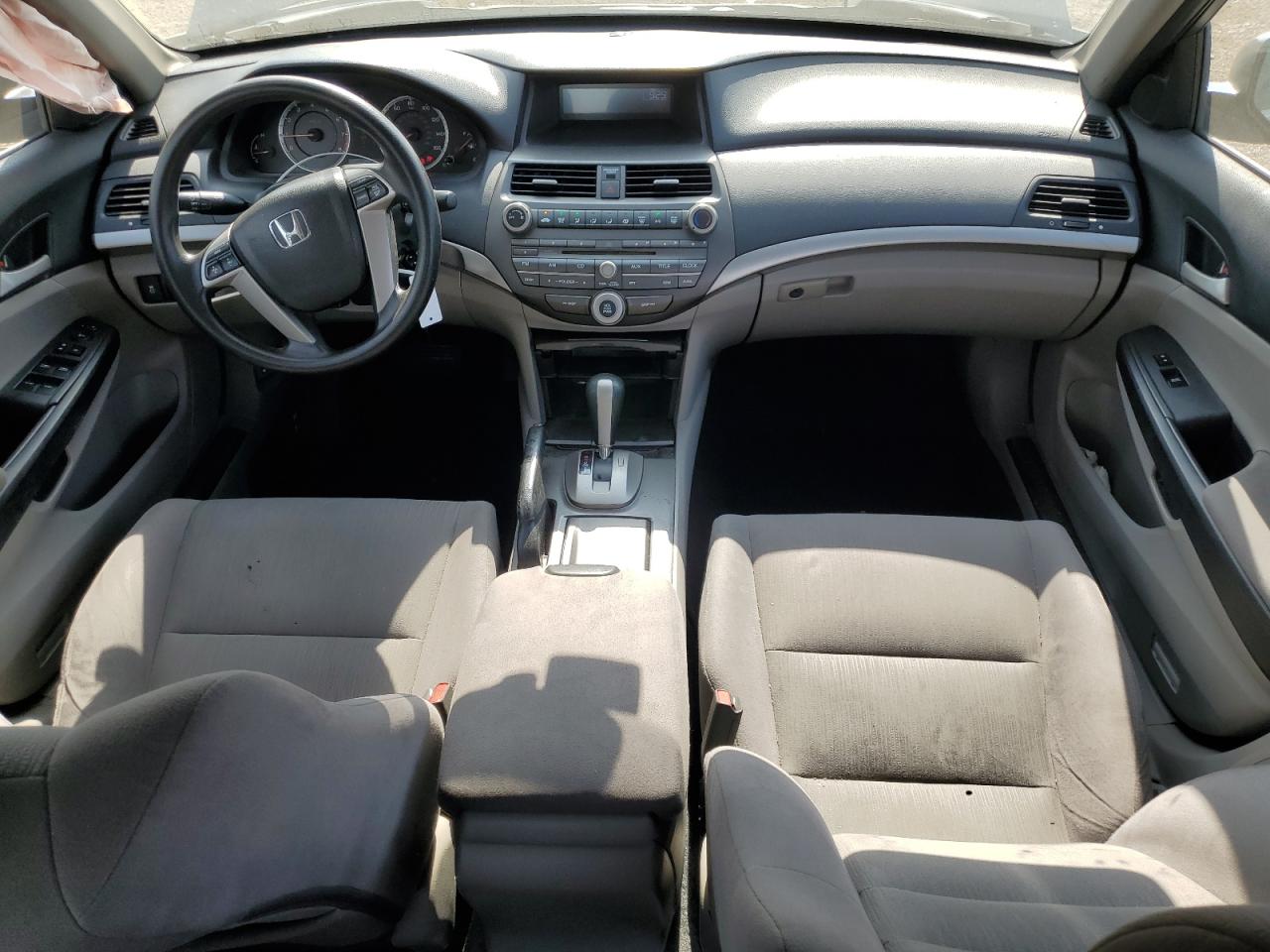 2011 Honda Accord Lxp VIN: 1HGCP2F48BA100490 Lot: 65149175