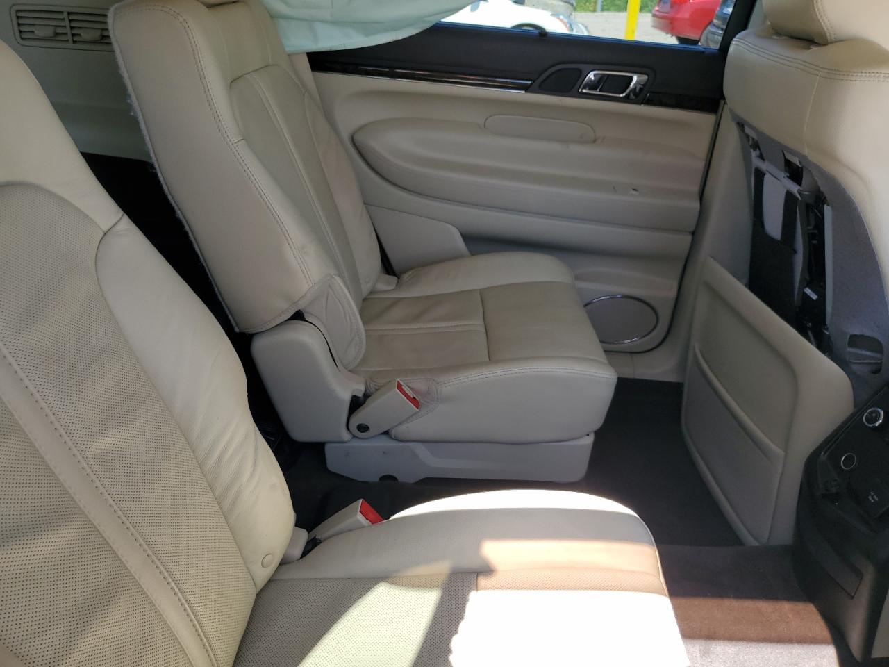 2014 Lincoln Mkt VIN: 2LMHJ5AT5EBL52728 Lot: 62987215