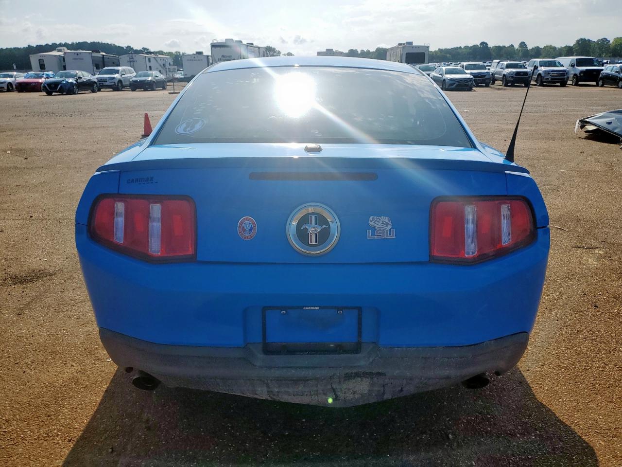 2011 Ford Mustang VIN: 1ZVBP8AM1B5153686 Lot: 64242935