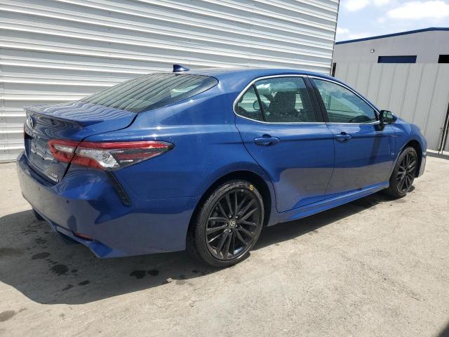  TOYOTA CAMRY 2024 Granatowy