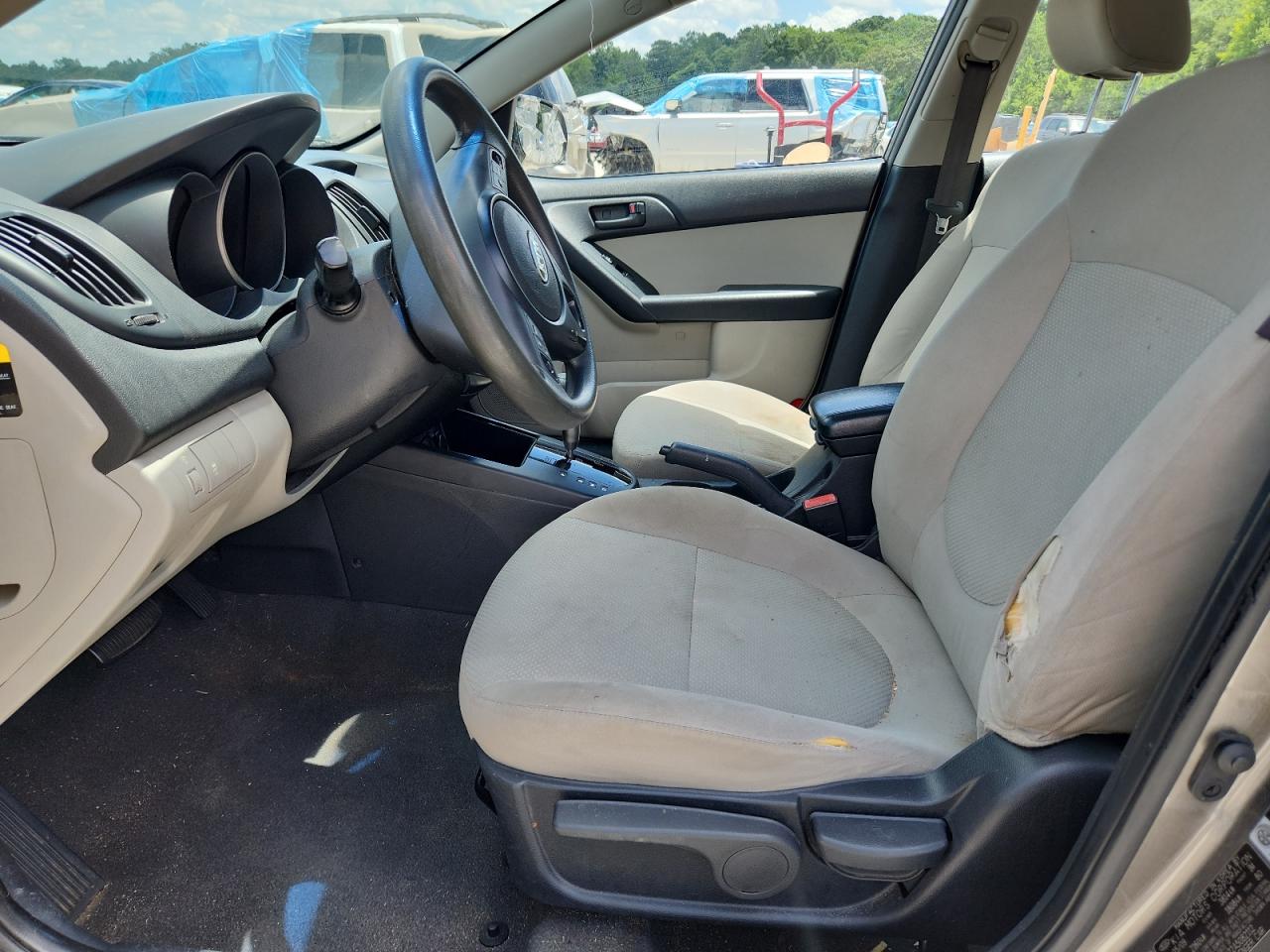 2010 Kia Forte Ex VIN: KNAFU4A22A5082112 Lot: 64768605