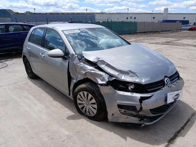 2014 VOLKSWAGEN GOLF S BLU