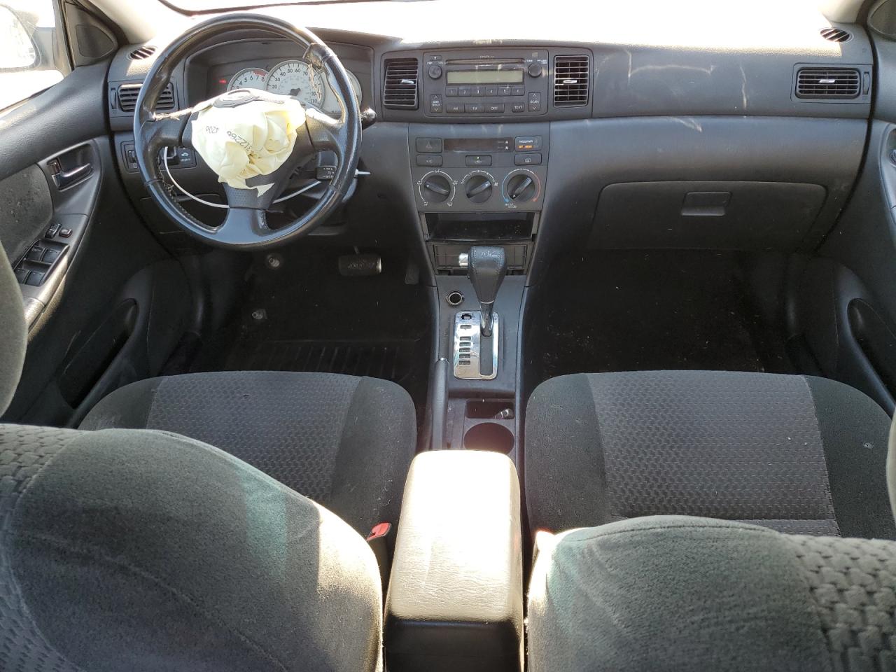 2005 Toyota Corolla Ce VIN: 1NXBR32EX5Z560791 Lot: 66658225