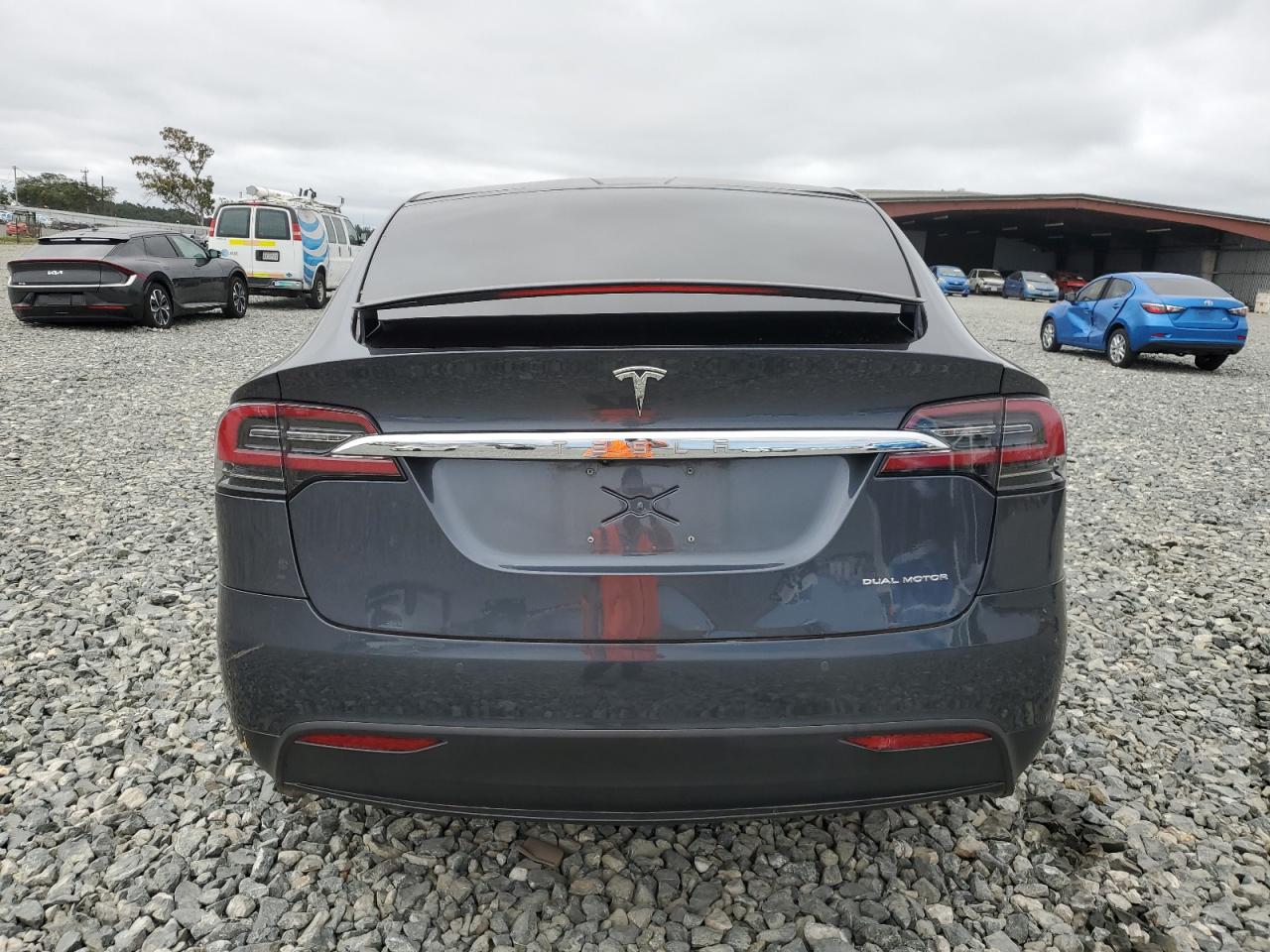 2019 Tesla Model X VIN: 5YJXCDE2XKF189588 Lot: 64865325