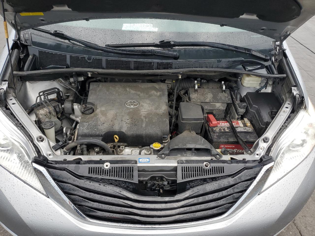 2014 Toyota Sienna Le VIN: 5TDKK3DC7ES472385 Lot: 64942735