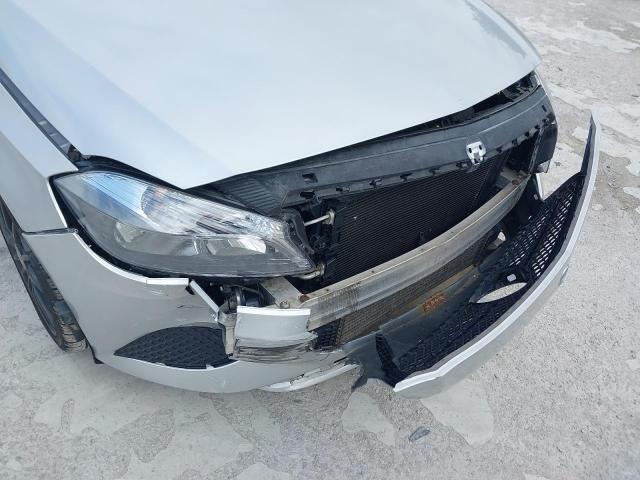 2014 MERCEDES BENZ A180 BLUE-