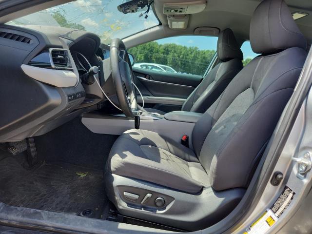  TOYOTA CAMRY 2022 Srebrny