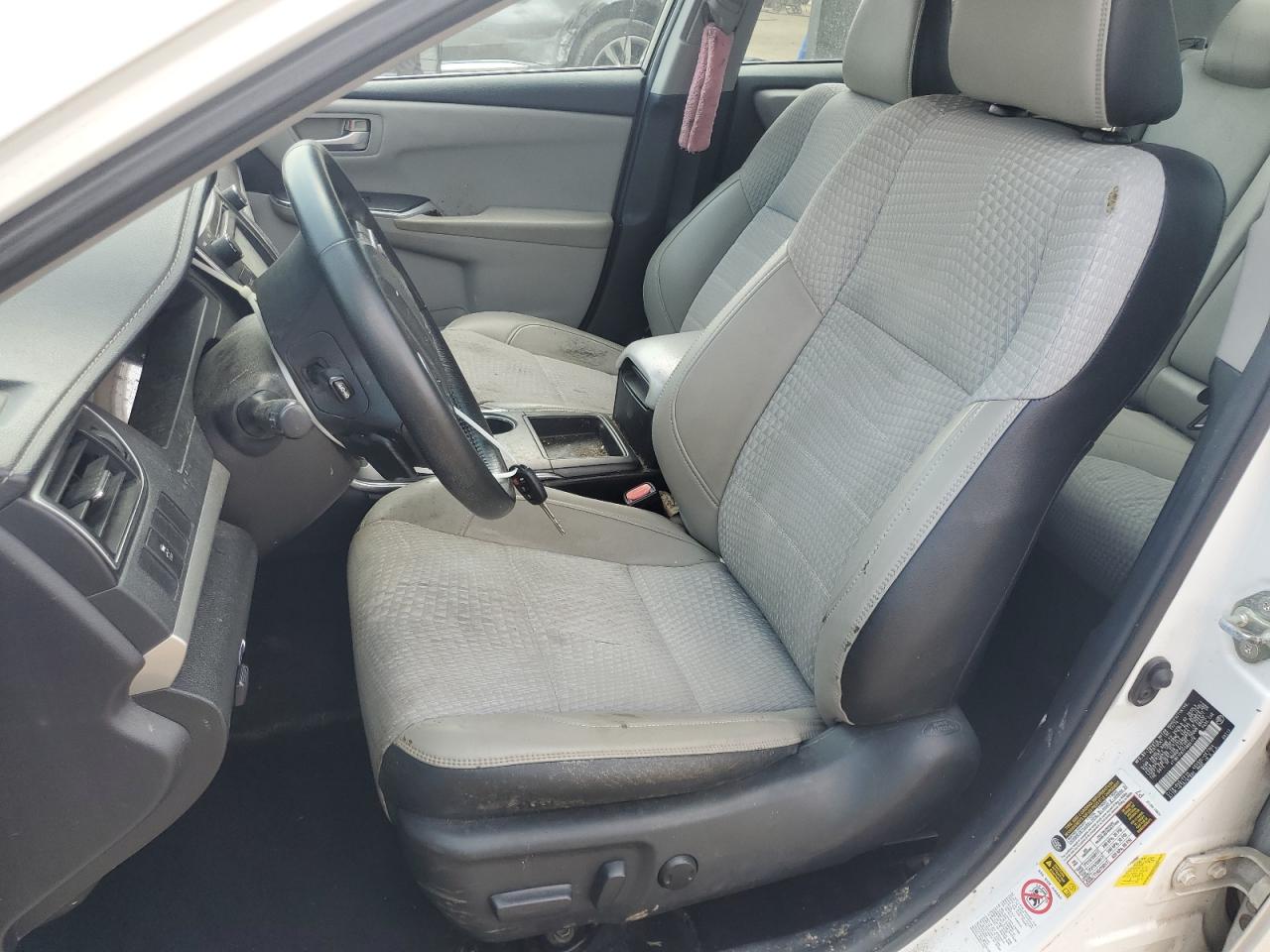 2015 Toyota Camry Le VIN: 4T1BF1FK7FU894176 Lot: 63490195