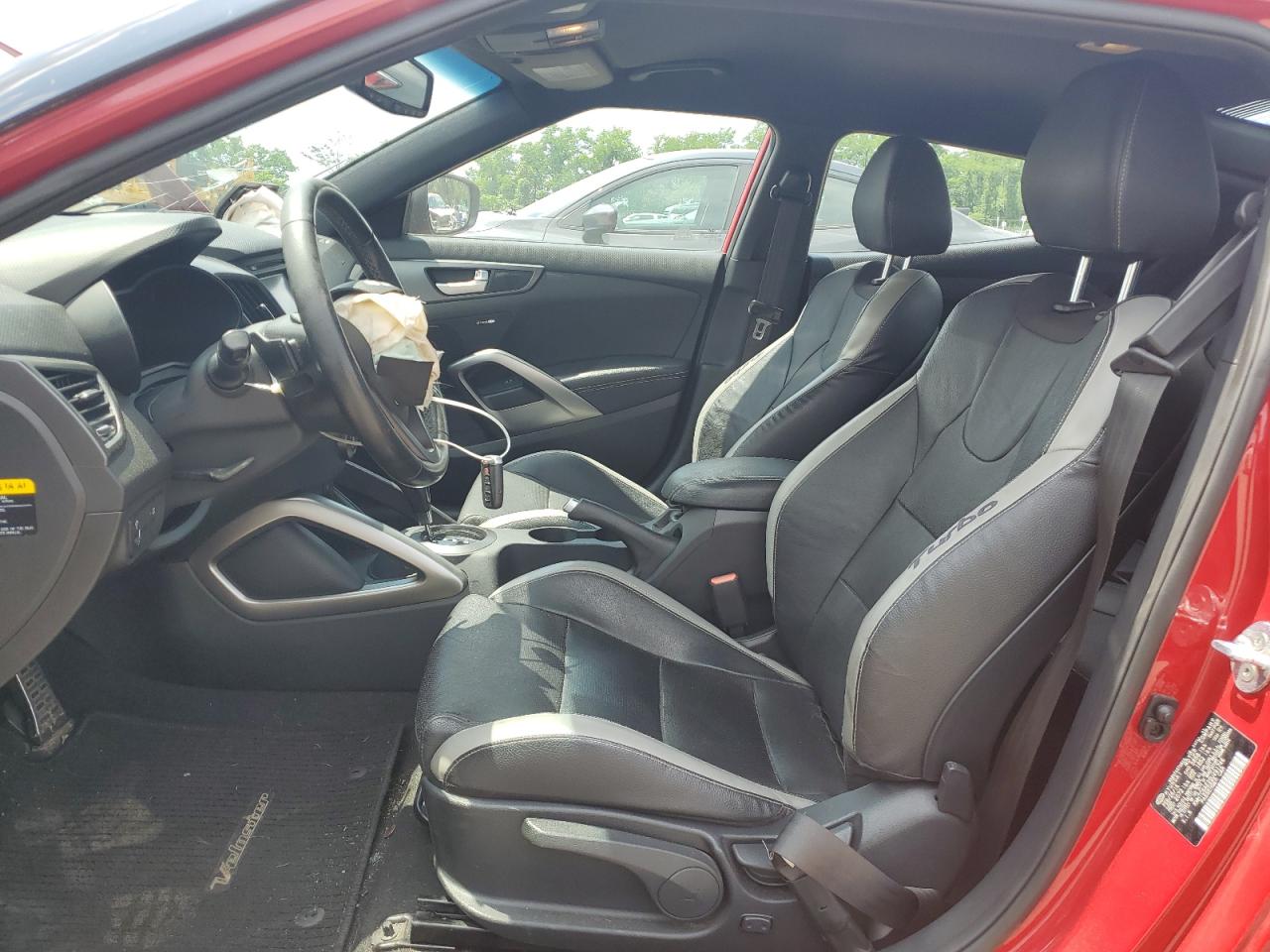 2016 Hyundai Veloster Turbo VIN: KMHTC6AE2GU291746 Lot: 63162665