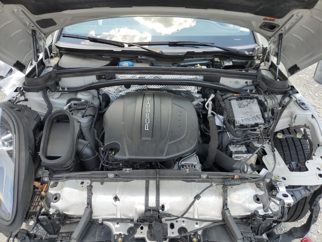 2020 Porsche Macan VIN: WP1AA2A56LLB00676 Lot: 62516915