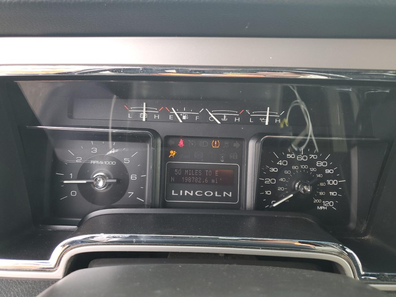 2010 Lincoln Navigator VIN: 5LMJJ2H56AEJ00646 Lot: 63120115