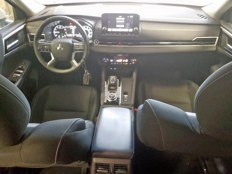  MITSUBISHI OUTLANDER 2024 Белы