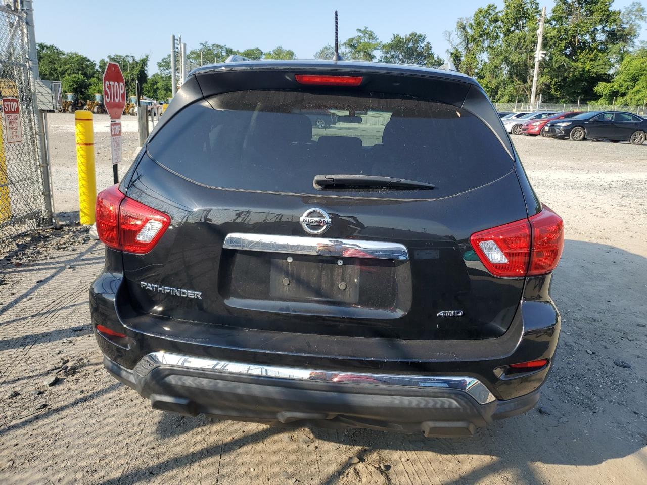 2017 Nissan Pathfinder S VIN: 5N1DR2MM2HC905474 Lot: 66603965